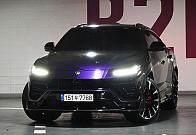 람보르기니 우루스 4.0 V8