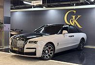 롤스로이스 고스트 6.7 V12 블랙 배지