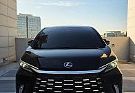 렉서스 LM 500h 로얄